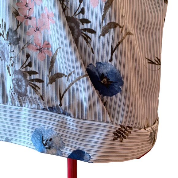 MELISSA NEPTON-  sleeveless faux wrap blouse white - blue pink flowers - large - Picture 7 of 10